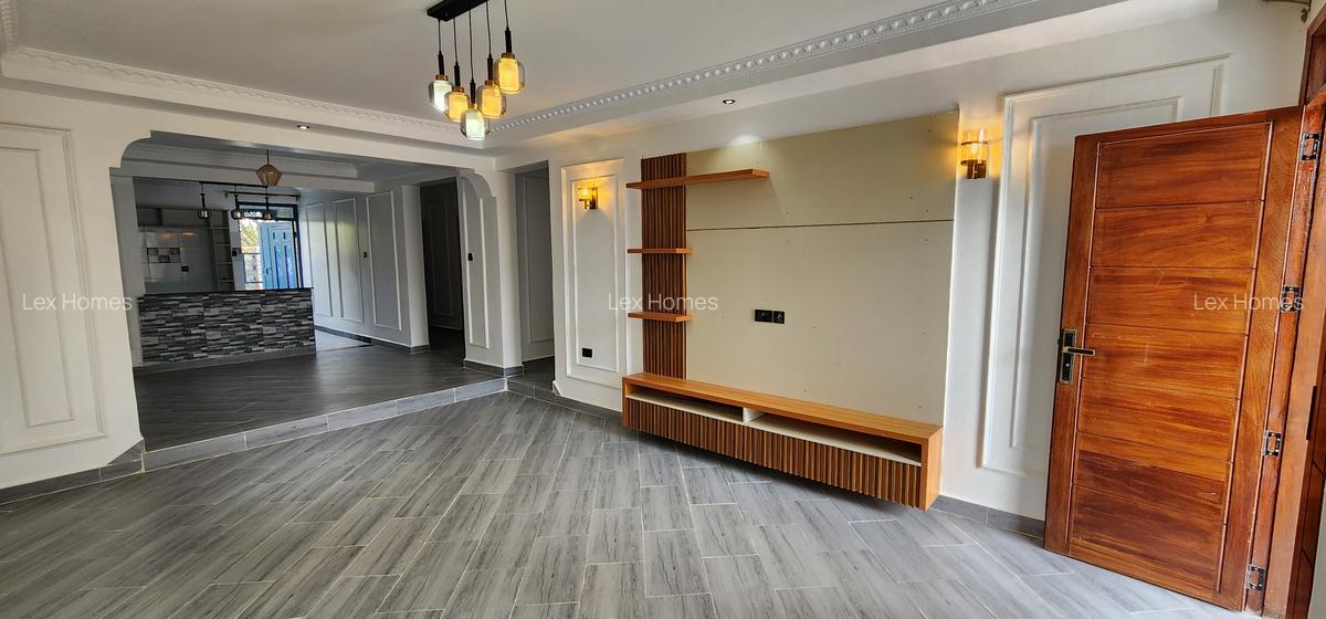 4 Bed House with En Suite at Rimpa Road - 9