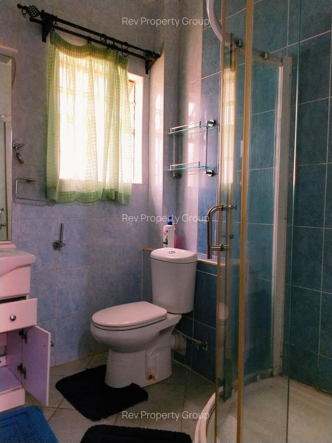 2 Bed House with En Suite in Rosslyn - 10