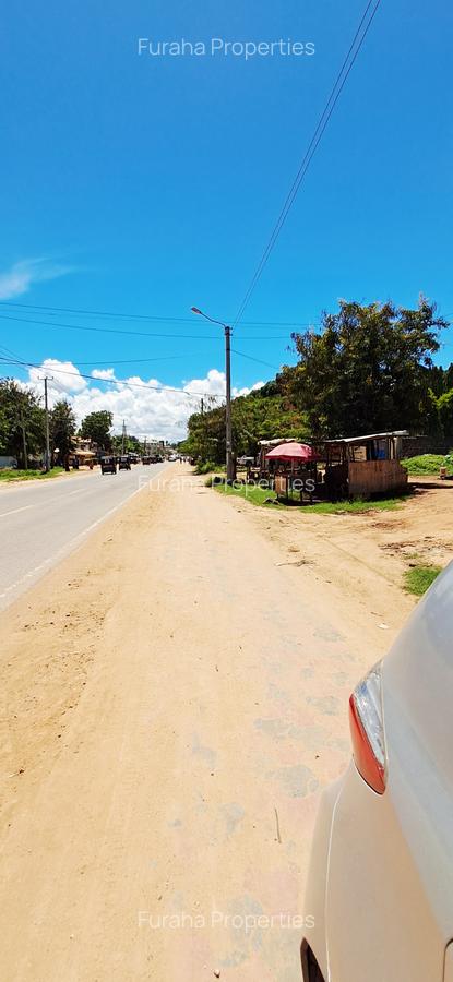 Land at Diani Beach Rd - 1
