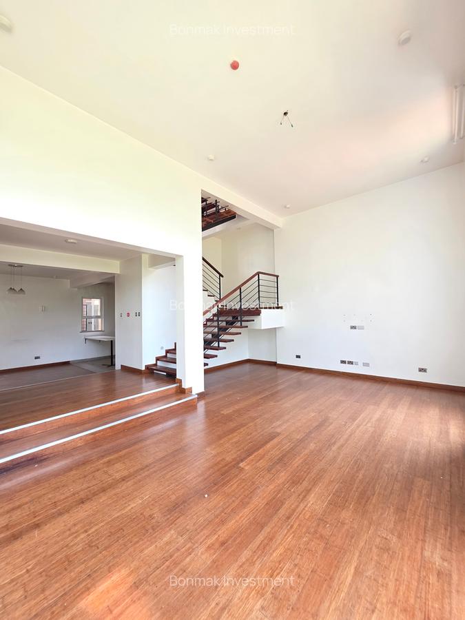 4 Bed Townhouse with En Suite at Lavington Green - 9