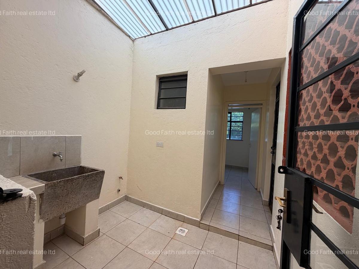 4 Bed Townhouse with Staff Quarters in Kiambu Road - 16