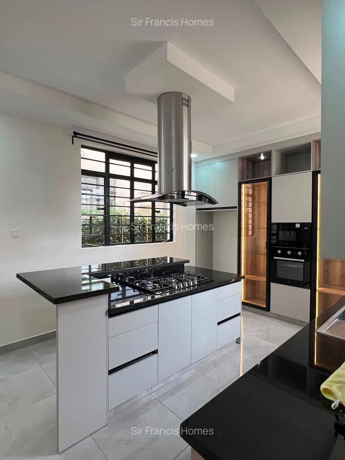 4 Bed House with En Suite in Ruiru - 11