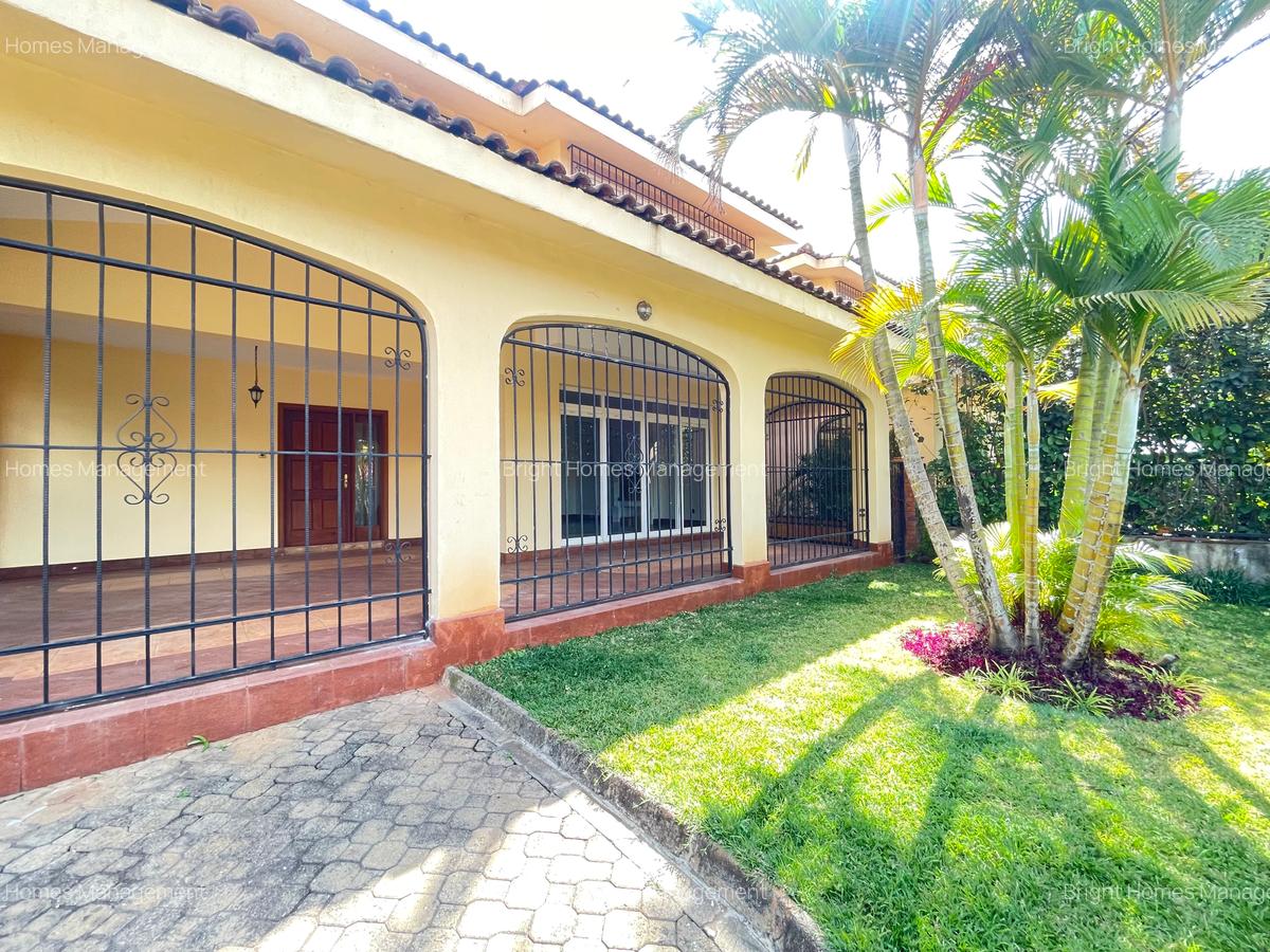 4 Bed Townhouse with En Suite in Westlands Area - 3