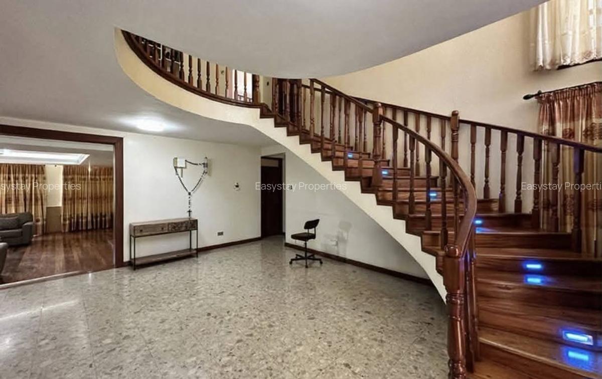 5 Bed House with En Suite in Kitisuru - 2