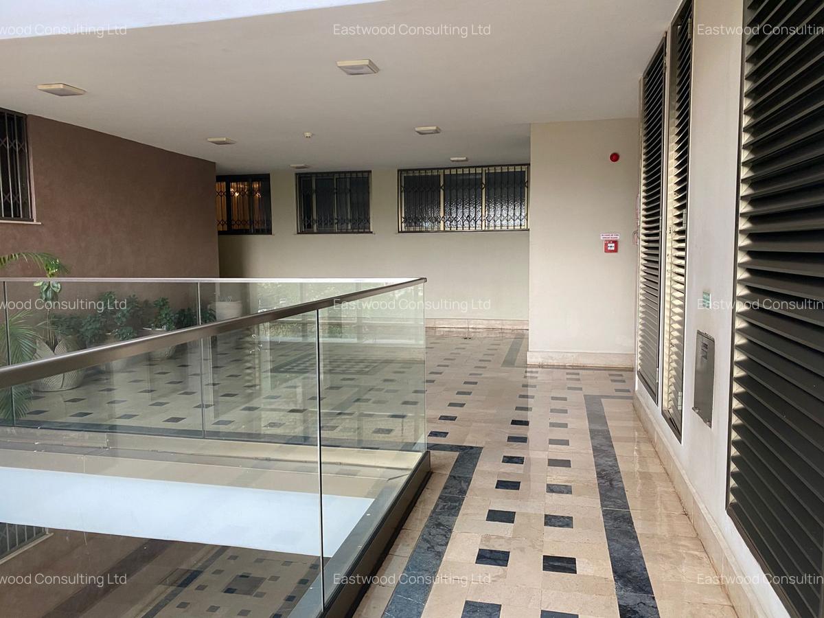 Furnished 3 Bed Apartment with Swimming Pool at 6Th Parklands Avenue - 17