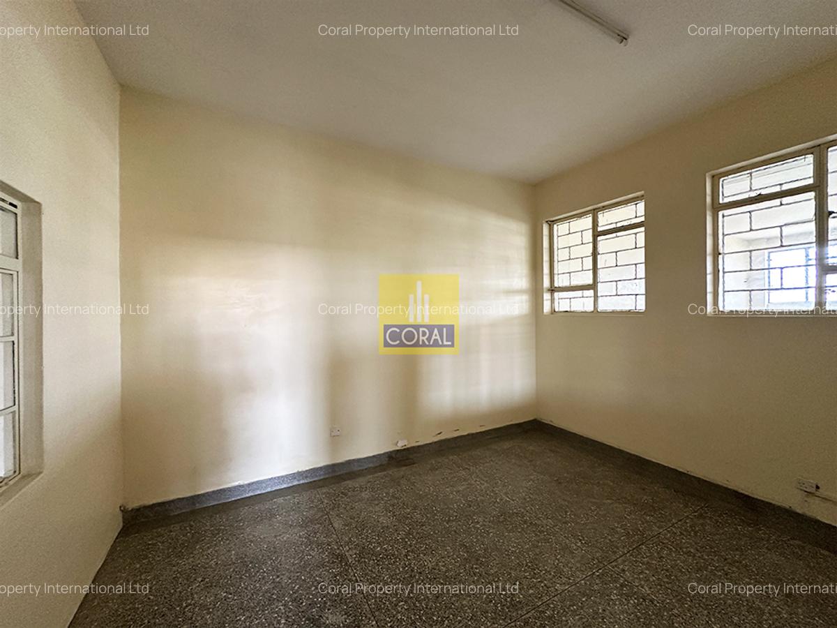 Office in Industrial Area - 12