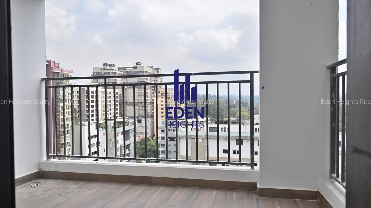5 Bed Apartment with En Suite in General Mathenge - 13