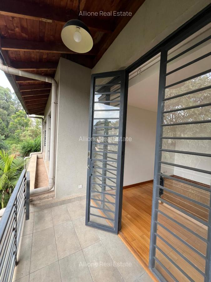 3 Bed House in Nyari - 14