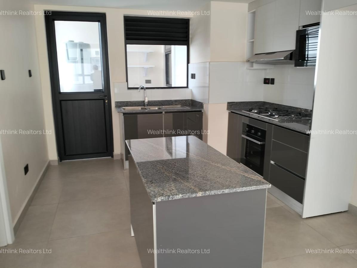 4 Bed Apartment with En Suite at General Mathenge - 12