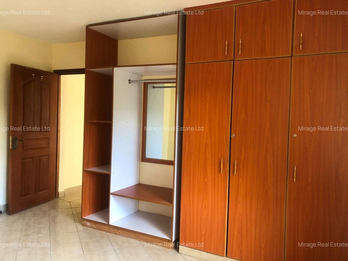Commercial Property with Service Charge Included in Kilimani - 11