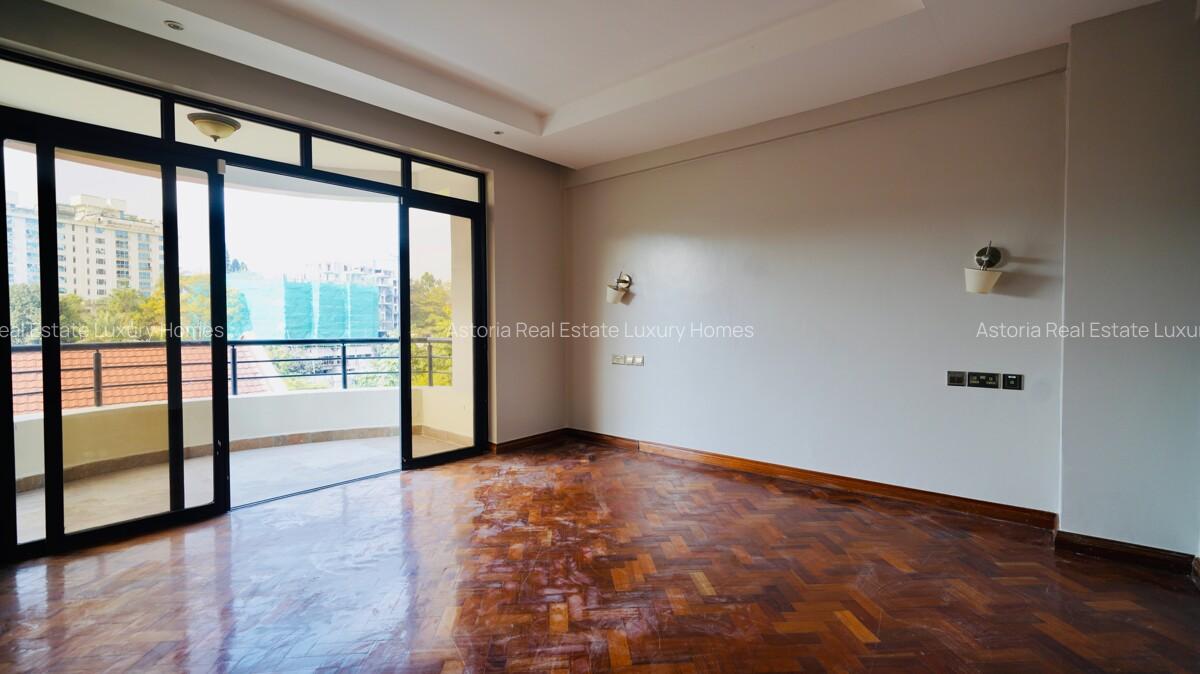4 Bed Apartment with En Suite at 2026-535 - 8