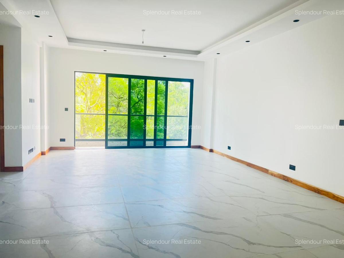 2 Bed Apartment with En Suite in Westlands Area - 4