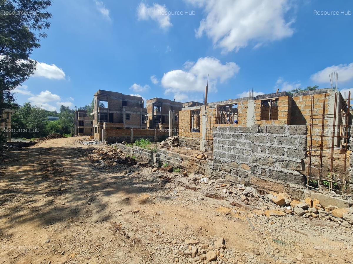4 Bed Townhouse with En Suite at Olkeri - 14
