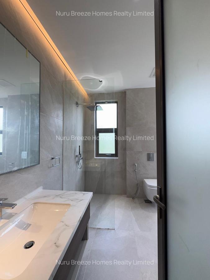 5 Bed Townhouse with En Suite in Karen - 15
