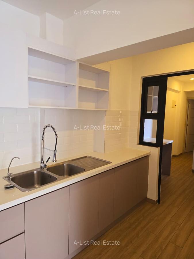 3 Bed Apartment with En Suite at Othaya Road - 6