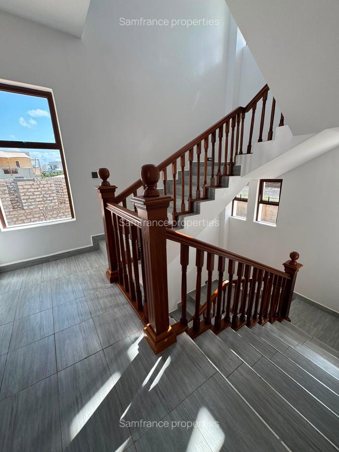3 Bed Villa with En Suite at Vipingo - 13