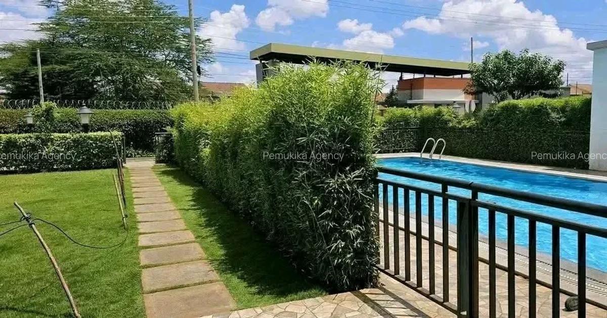4 Bed Townhouse with En Suite in Langata - 1
