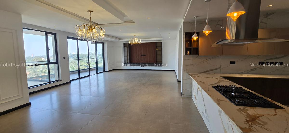 3 Bed Apartment with En Suite at Riverside Drive - 1