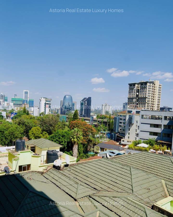 2 Bed Apartment with En Suite at 2026-411 - 10