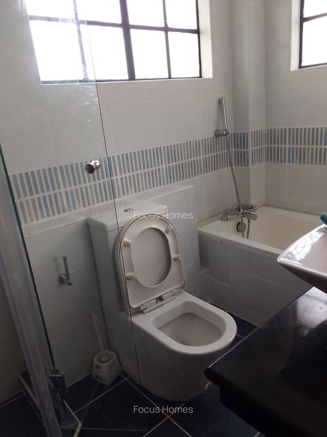 4 Bed Townhouse with En Suite in Lavington - 9