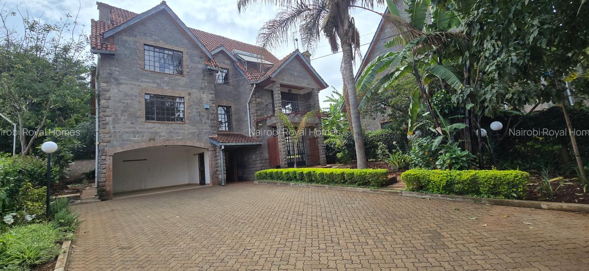 5 Bed Townhouse with En Suite at Convent Drive - 4