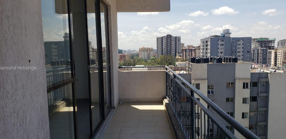 2 Bed Apartment with En Suite at Parklands - 6