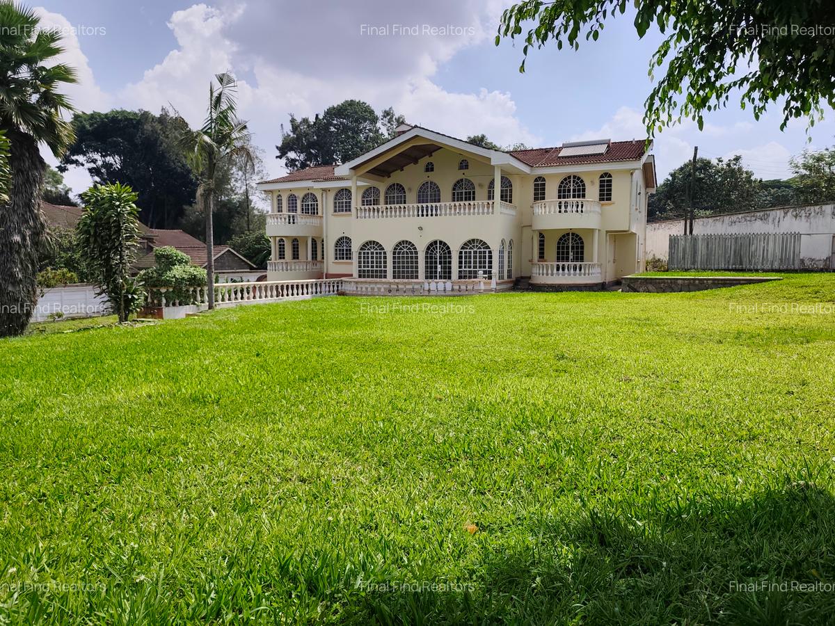 5 Bed House with En Suite in Loresho - 1