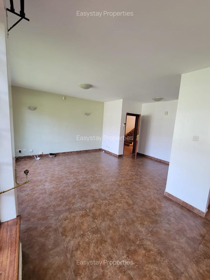 2 Bed Apartment with En Suite in Westlands Area - 4