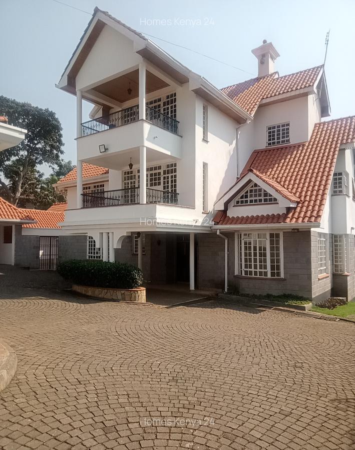 4 Bed House in Runda - 3