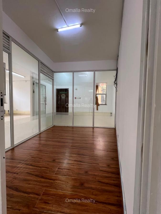 4,000 ft² Commercial Property with Service Charge Included in Westlands Area - 2