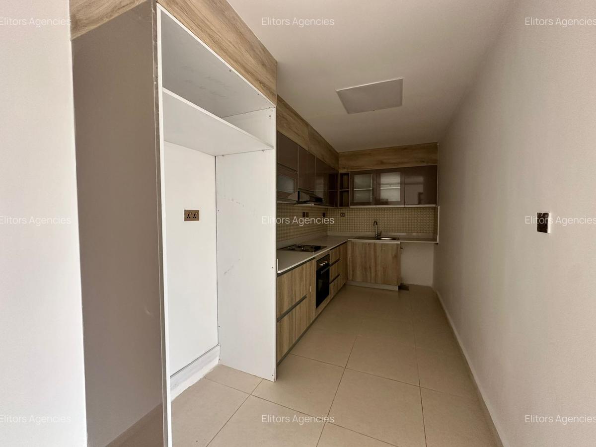 2 Bed Apartment with En Suite at Sports Road - 5