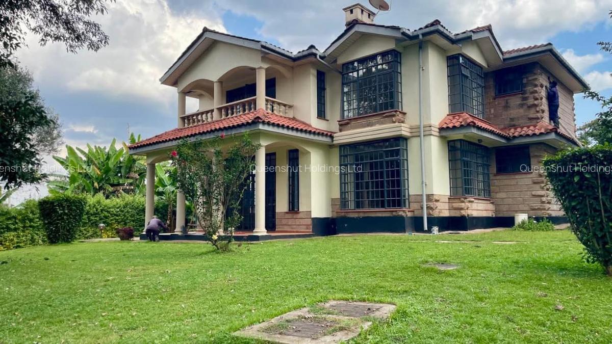 5 Bed Townhouse with En Suite in Rosslyn - 1