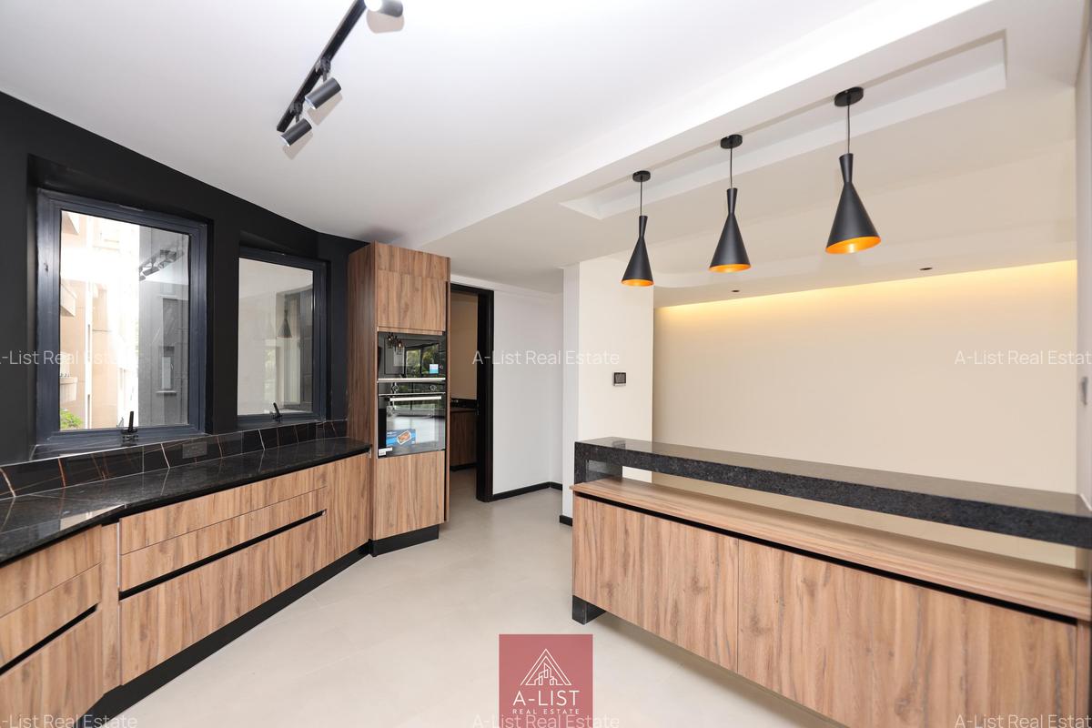 5 Bed Apartment with En Suite at Peponi Road - 6