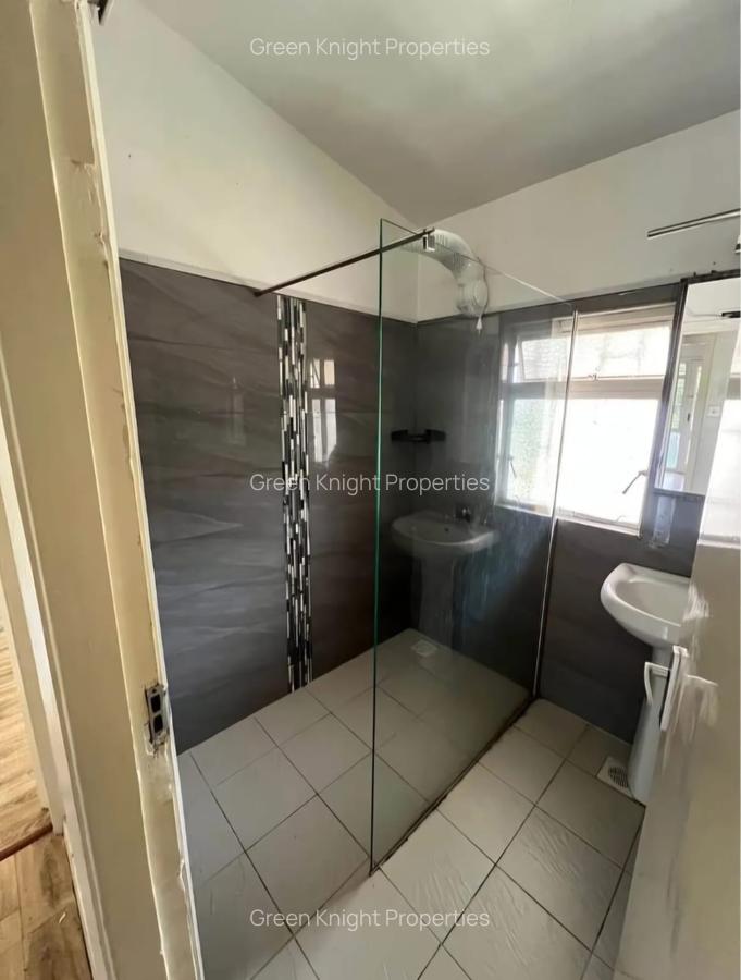 3 Bed Townhouse with En Suite in Westlands Area - 7
