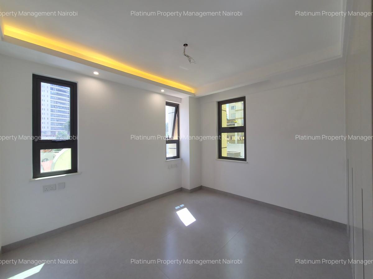 3 Bed Apartment with En Suite at Mwanzi Rd - 15