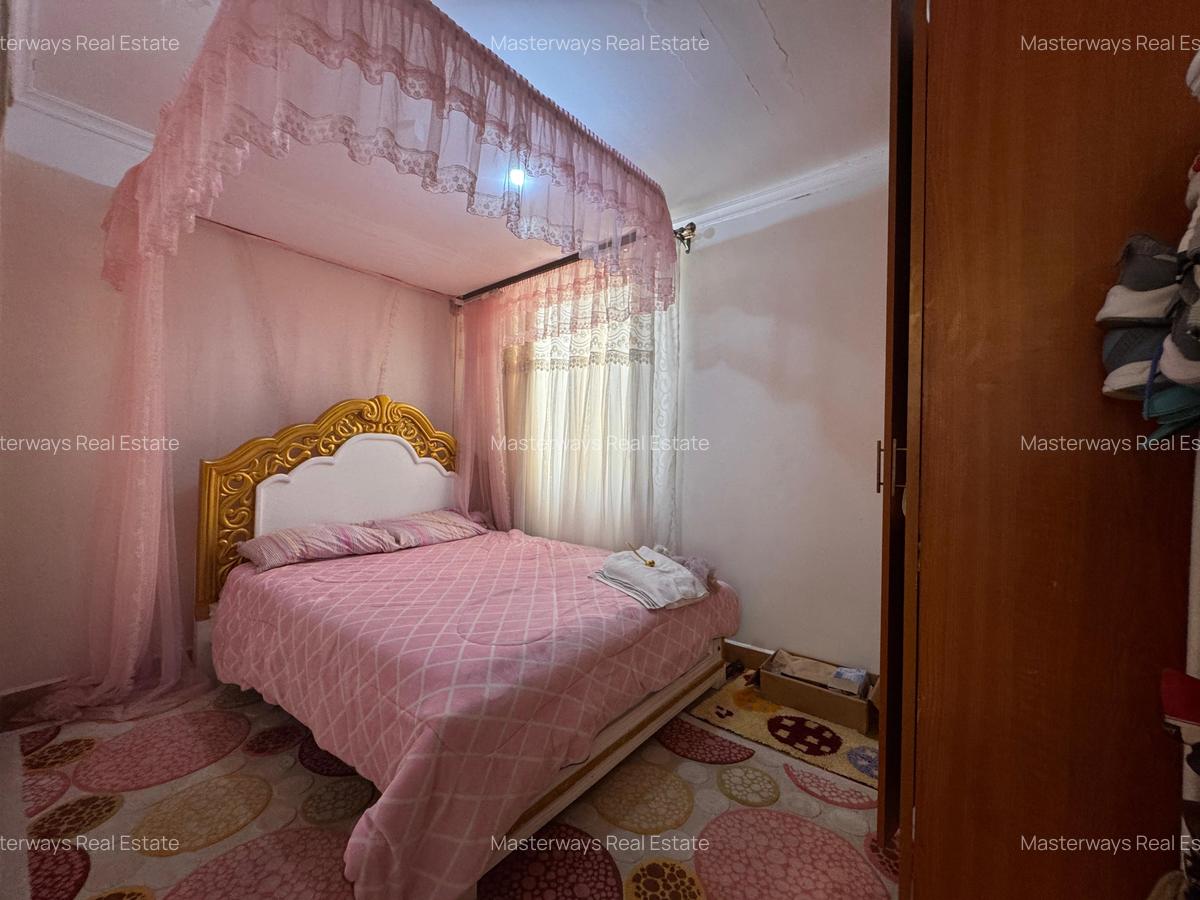 4 Bed House with En Suite in Komarock - 14