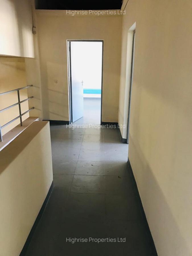 5,000 ft² Warehouse at Shimanzi - 2