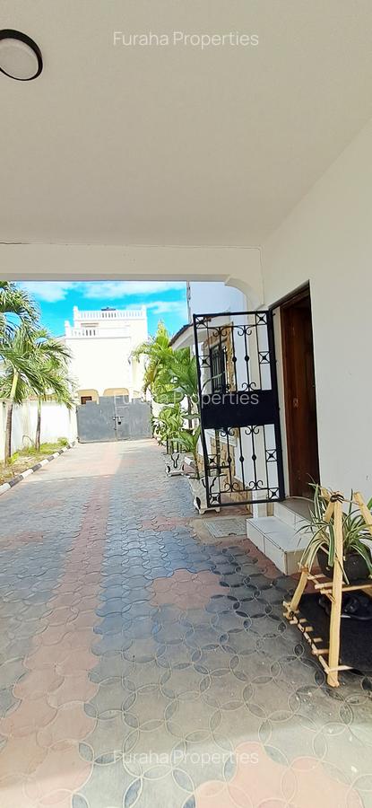 3 Bed Townhouse with En Suite at Shanzu - 14