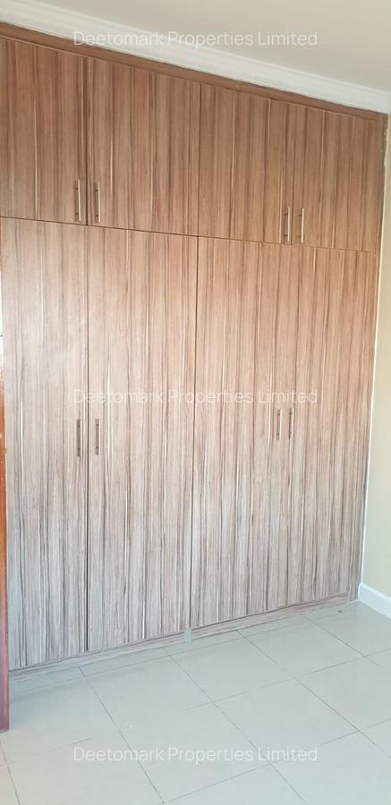 4 Bed Townhouse with En Suite at Langata - 10