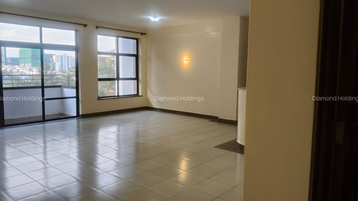4 Bed Apartment with En Suite in Westlands Area - 3