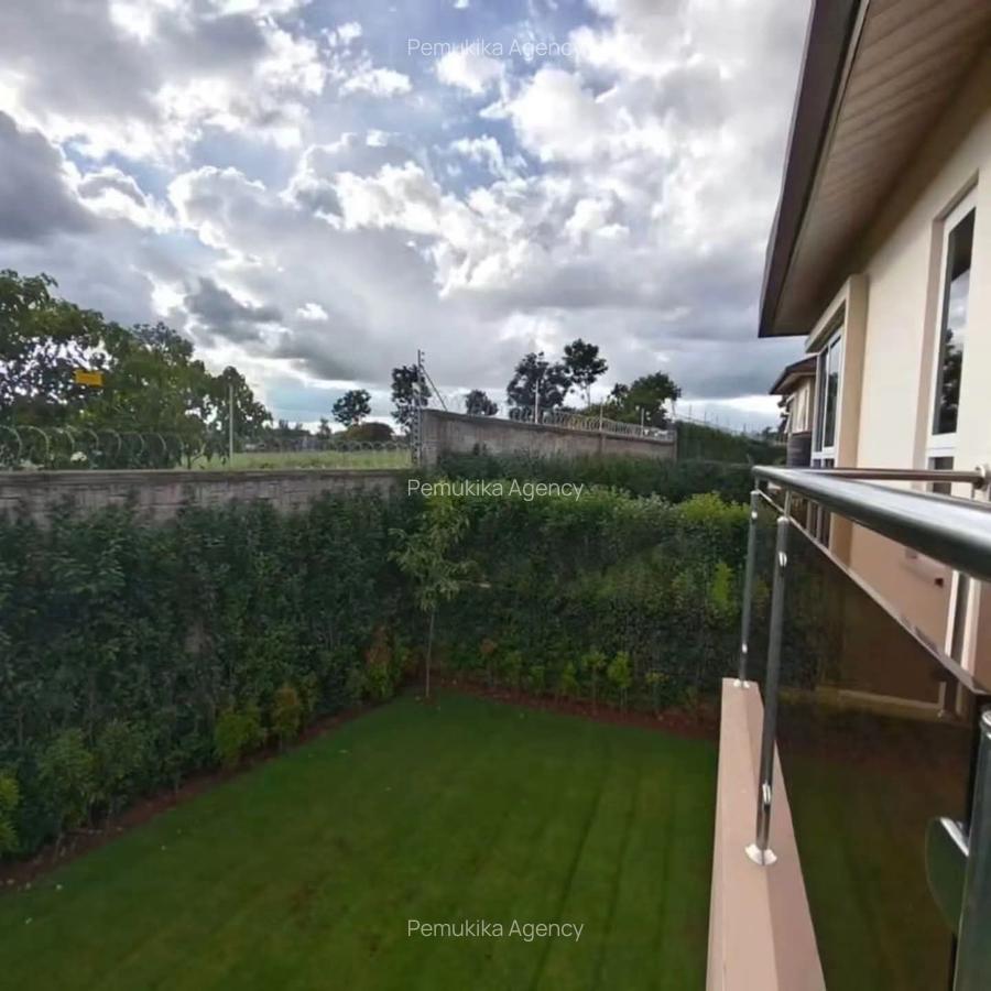 4 Bed Townhouse with En Suite in Runda - 19