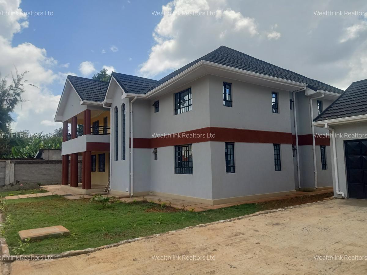 4 Bed Townhouse with En Suite at Garden Estate - 3
