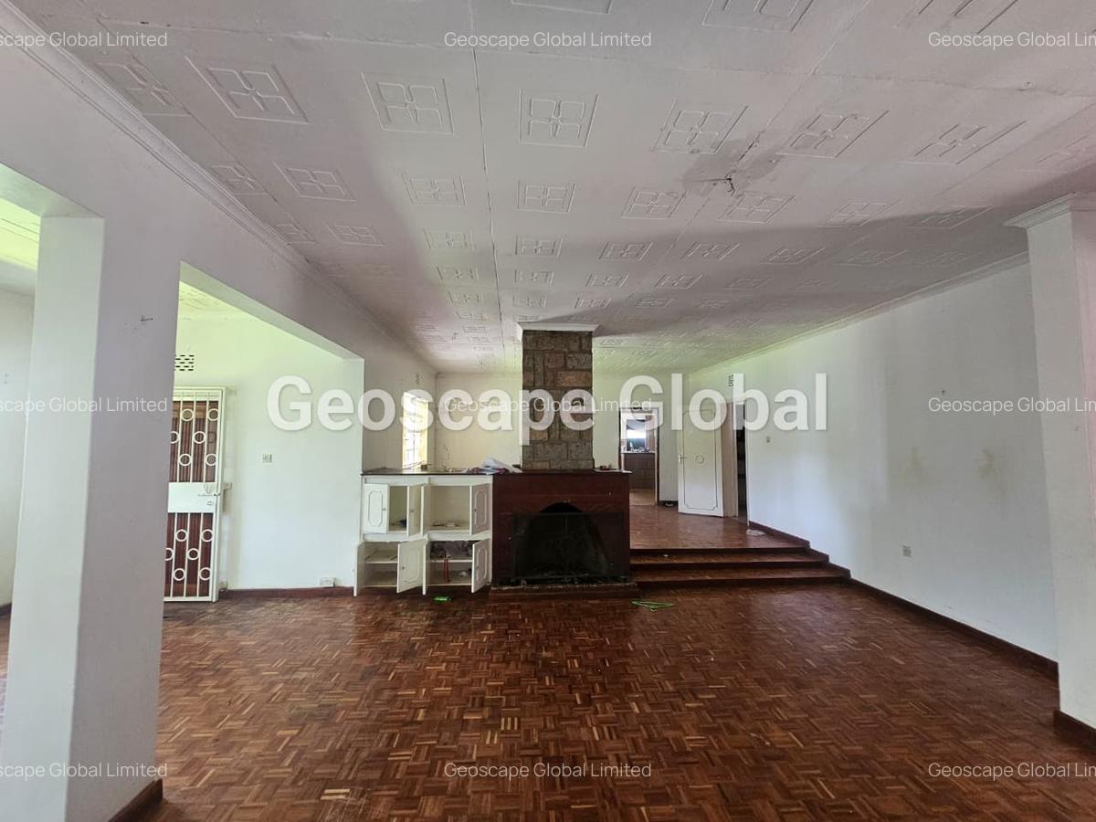 4 Bed House with En Suite in Kyuna - 5