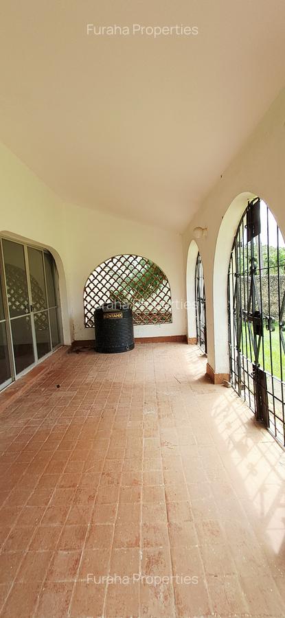 4 Bed House with En Suite at Nyali - 6