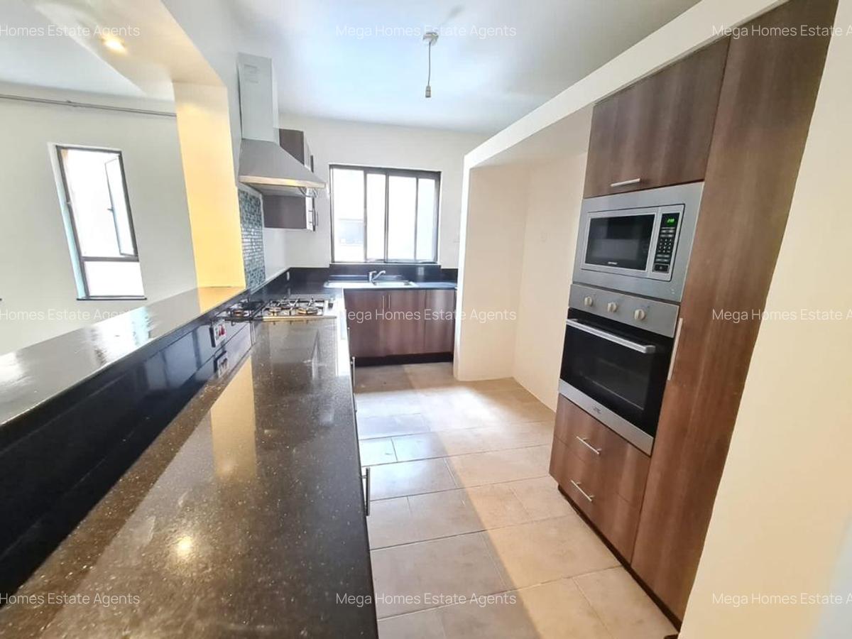 Serviced 3 Bed Apartment with En Suite in Kileleshwa - 1