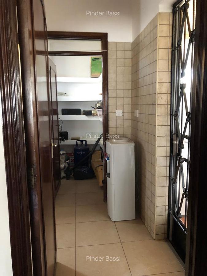 Furnished 3 Bed Apartment with En Suite at Githunguri Road - 5