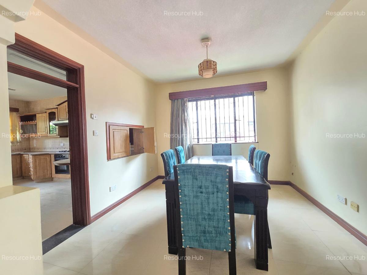 4 Bed Townhouse with En Suite at Off Brook House Drive - 6