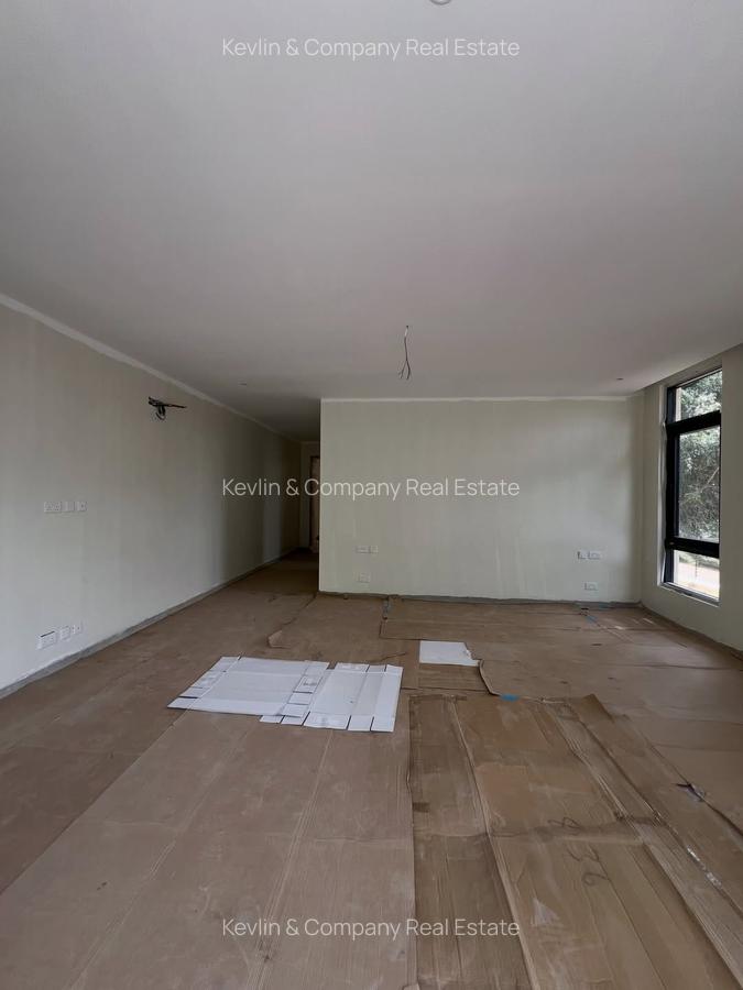 5 Bed Townhouse with En Suite in Lavington - 15