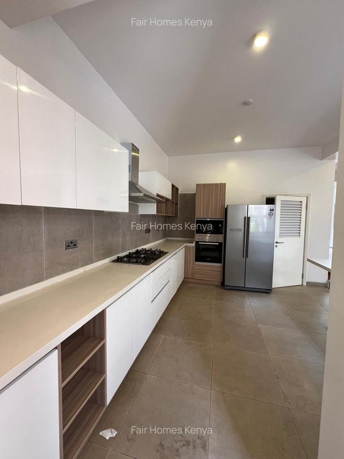4 Bed Townhouse with En Suite at Kabasiran Avenue - 10