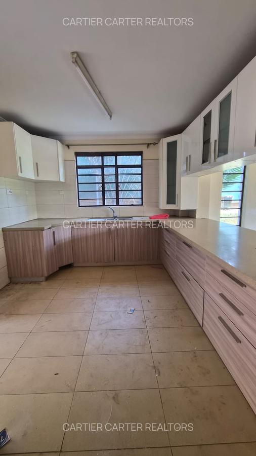 4 Bed House with En Suite in Kiambu Road - 9